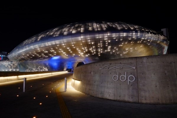 Seoul-DDP東大門設計廣場 絕美設計首爾必訪