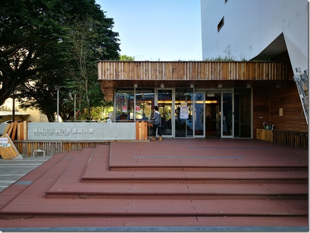 longganlibrary01_thumb 中壢-龍岡圖書館 最美的圖書館最文藝的時光