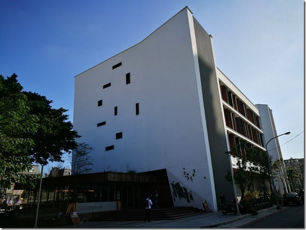 longganlibrary04_thumb 中壢-龍岡圖書館 最美的圖書館最文藝的時光