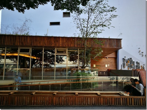 longganlibrary09_thumb 中壢-龍岡圖書館 最美的圖書館最文藝的時光