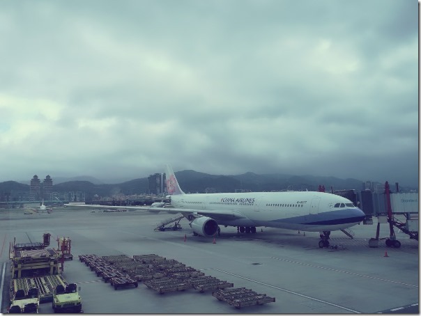 newyearfly01_thumb 201702還沒放完假就出差..我愛東京(2017好晚開飛)