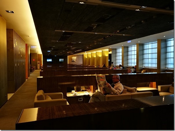 newyearfly02_thumb 201702還沒放完假就出差..我愛東京(2017好晚開飛)