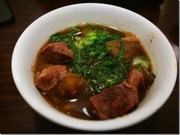 IMG_20170210_125513_thumb 中山-老地方牛肉麵 肉嫩湯純的傳統店家