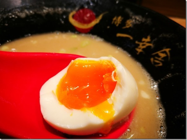 ikkiii16_thumb 竹北-博多一幸舍 豚骨拉麵湯濃麵香 一改之前的印象