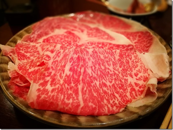 zakuro09_thumb Nihobashi-Zakuroざくろ 日本橋店 A4牛肉雪花般的油脂分布 軟嫩好吃涮涮鍋