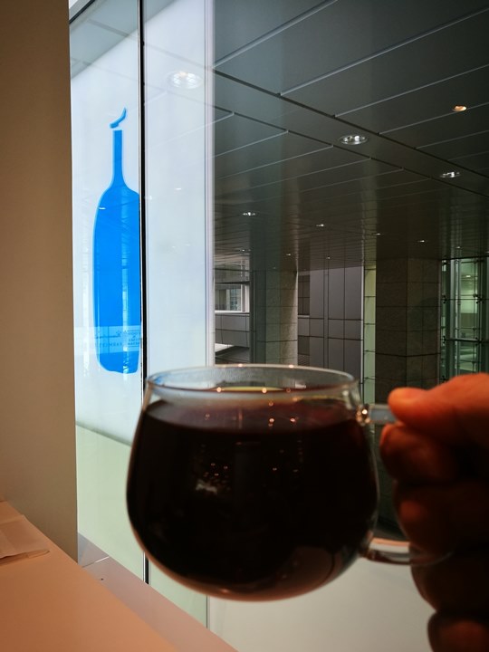 bluebottlecoffee09 Shinagawa-品川車站巧遇藍瓶子Blue Bottle怎麼樣也要來一杯