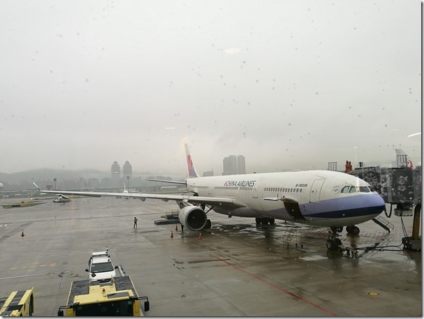 keikyu03_thumb 201703 松山羽田 其實小花航空還不賴