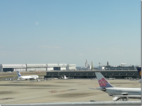 keikyu13_thumb 201703 松山羽田 其實小花航空還不賴