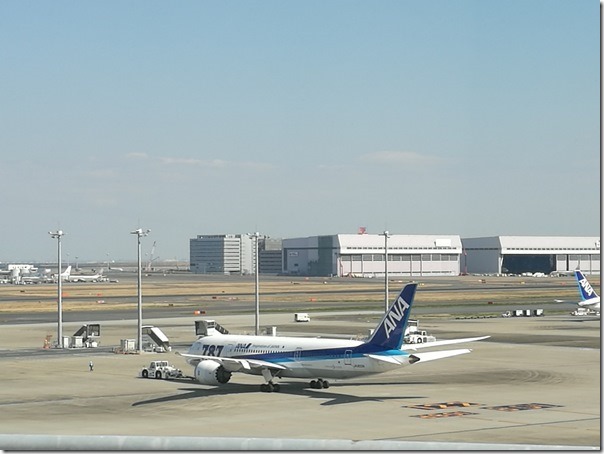 keikyu14_thumb 201703 松山羽田 其實小花航空還不賴