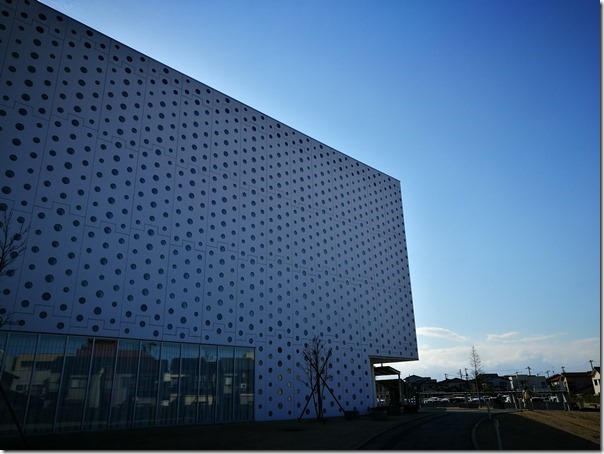 umimirai03_thumb Kanazawa-金澤海みらい(海未來)圖書館 美感內涵兼具品味古都的圖書館