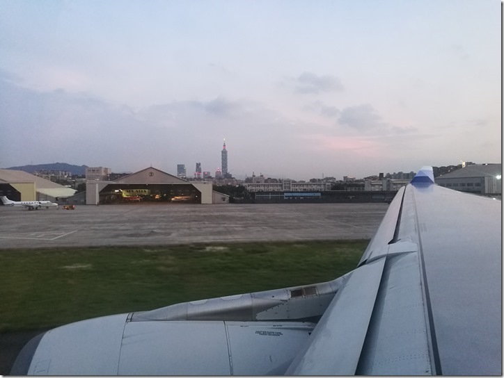 flyhnd09_thumb 201704 松山羽田成田桃園 小花越來越好飛