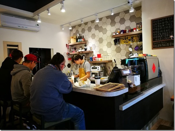 gugucoffee0109_thumb 中壢-GuGu Cofee祖厝咖啡 健行旁的小店一杯手沖一本書溫暖舒適