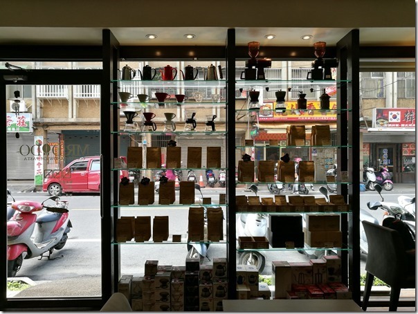 mrdodo05_thumb 平鎮-Mr. DoDo父子的比拚 虹吸與手沖各有千秋 單品咖啡來一杯