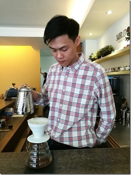 mrdodo15_thumb 平鎮-Mr. DoDo父子的比拚 虹吸與手沖各有千秋 單品咖啡來一杯