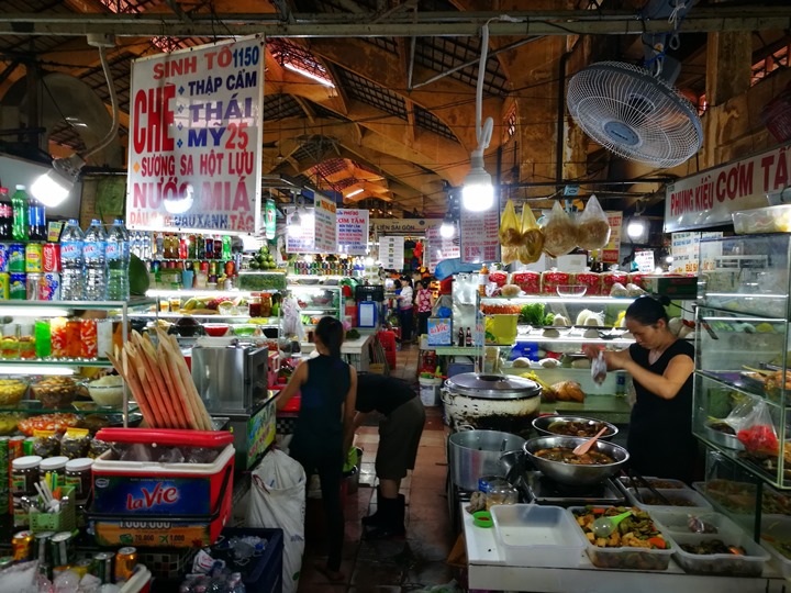 HoChiMinh-胡志明濱城市場Chợ Bến Thành隨便逛 傳統市場看當地人生活