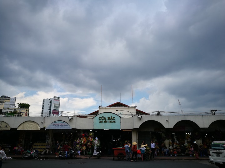 Chợ-Bến-Thành01 HoChiMinh-胡志明濱城市場Chợ Bến Thành隨便逛 傳統市場看當地人生活