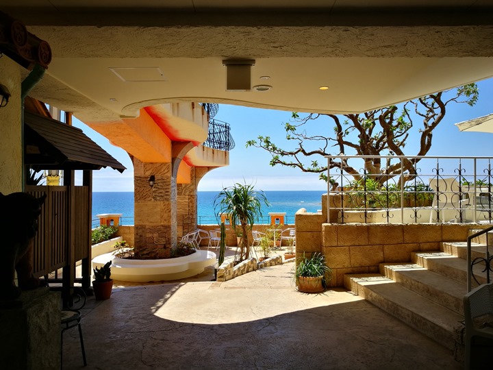 Okinawa-美國村Calif Kitchen美不勝收的海天景色 盛夏的一抹清涼 Okinawa-美國村Calif Kitchen美不勝收的海天景色 盛夏的一抹清涼