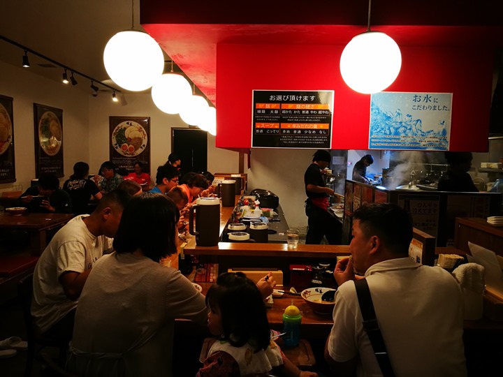 dambolamen07 Okinawa-暖暮拉麵(名護店)九州豚骨拉麵名店 一蘭一風堂也不是對手的好味道