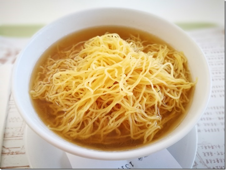 flyingcx09_thumb 201705新加坡台北商務行 香港機場暴雨行程大影響