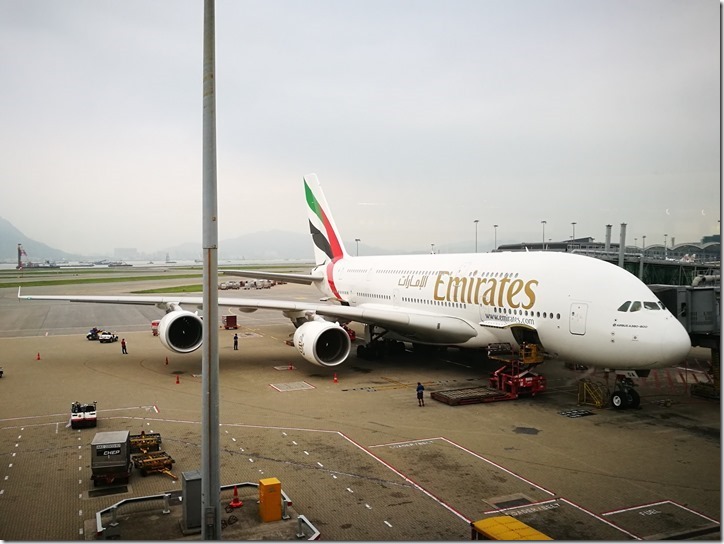 flyingcx11_thumb 201705新加坡台北商務行 香港機場暴雨行程大影響