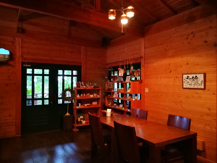 fuucafe09 Okinawa-沖繩瀨底島 綠樹環繞的隱藏版咖啡廳 Fuu Cafe自家咖啡搭配美味披薩與漢堡