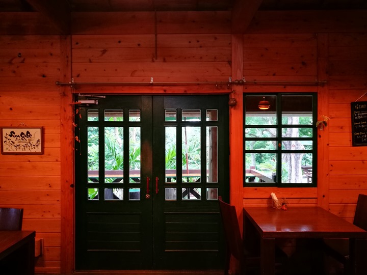 fuucafe10 Okinawa-沖繩瀨底島 綠樹環繞的隱藏版咖啡廳 Fuu Cafe自家咖啡搭配美味披薩與漢堡