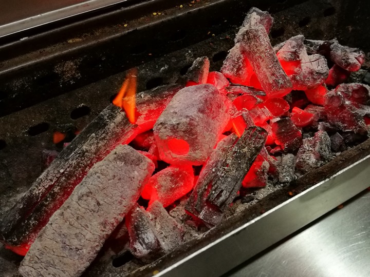 lambleg07 Singapore-劉大媽燒烤吧 特色烤羊腿 有彈性滿滿肉汁的好滋味 熱帶吃燒烤也太燥