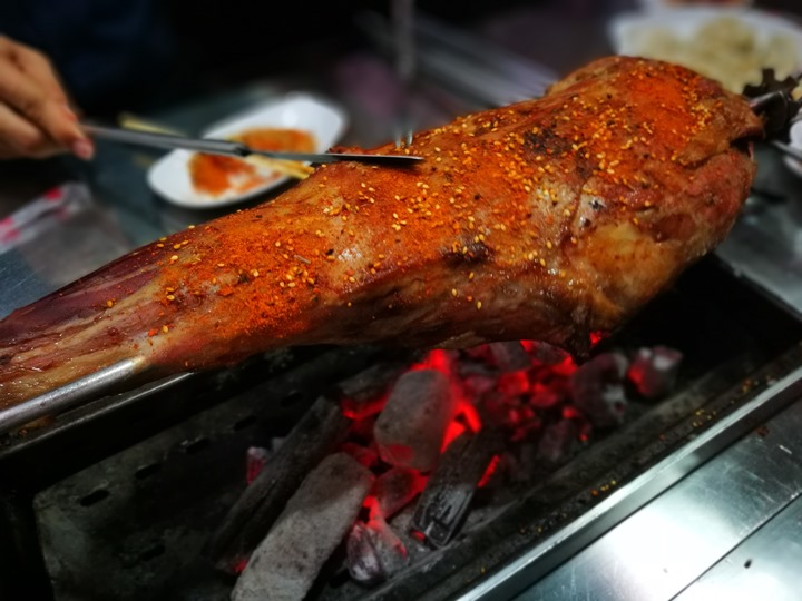 lambleg14 Singapore-劉大媽燒烤吧 特色烤羊腿 有彈性滿滿肉汁的好滋味 熱帶吃燒烤也太燥