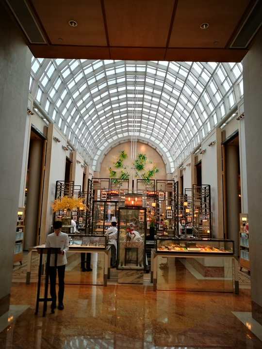 ritzcarltonsigapore001106 Singapore-Ritz Carlton心滿意足的五星級飯店 新加坡最常住的飯店之一