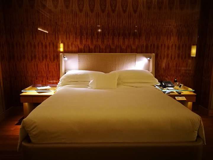 ritzcarltonsigapore001108 Singapore-Ritz Carlton心滿意足的五星級飯店 新加坡最常住的飯店之一