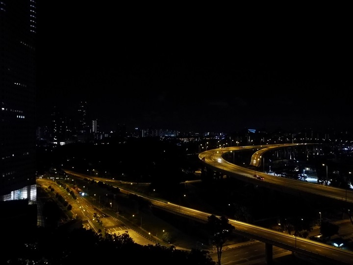 ritzcarltonsigapore001128 Singapore-Ritz Carlton心滿意足的五星級飯店 新加坡最常住的飯店之一