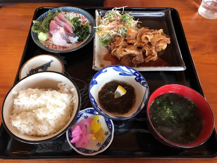 shinagu04 Okinawa-うちなーの味 石なぐ(石納格) 沖繩本部郡日式老建築裡的美味