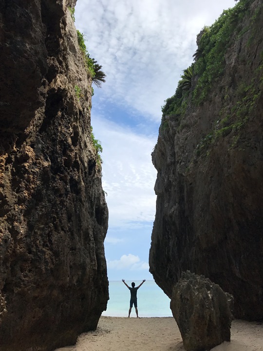 wurumi3 Okinawa-備瀬のワルミ備瀨一線天 通往聖地的入口
