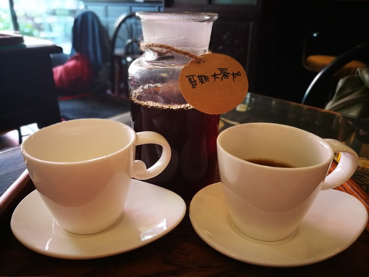 Joliehocafe14 中壢-養親轅 中藥房?咖啡廳...中式外觀裝著咖啡魂