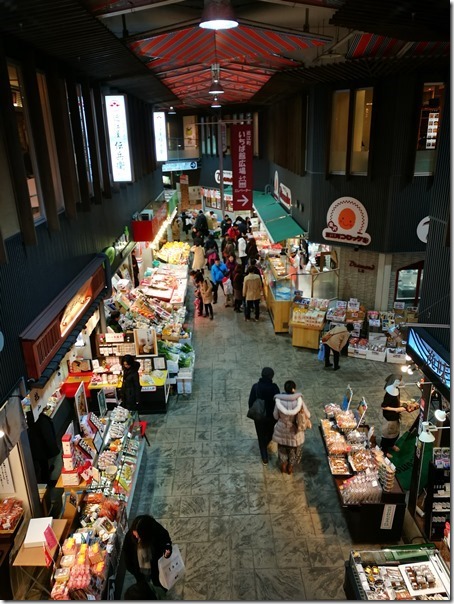 Omicho18_thumb Kanazawa-金澤近江町市場好逛好吃/刺身屋鰻魚香甜好滿足