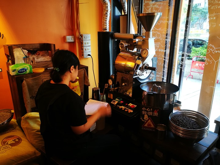 cama2 竹北-CAMA咖啡 平價連鎖咖啡 香醇的耶加雪菲