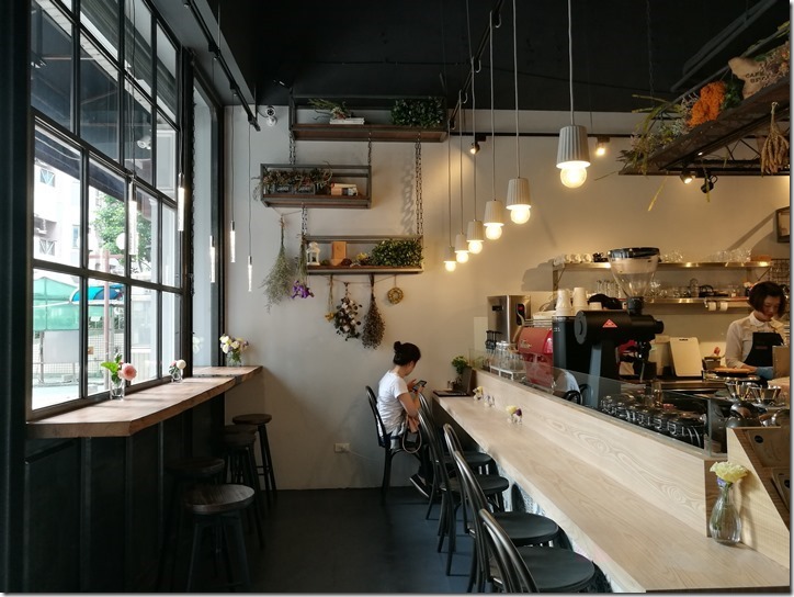 rueflower03_thumb 中壢-花間小路