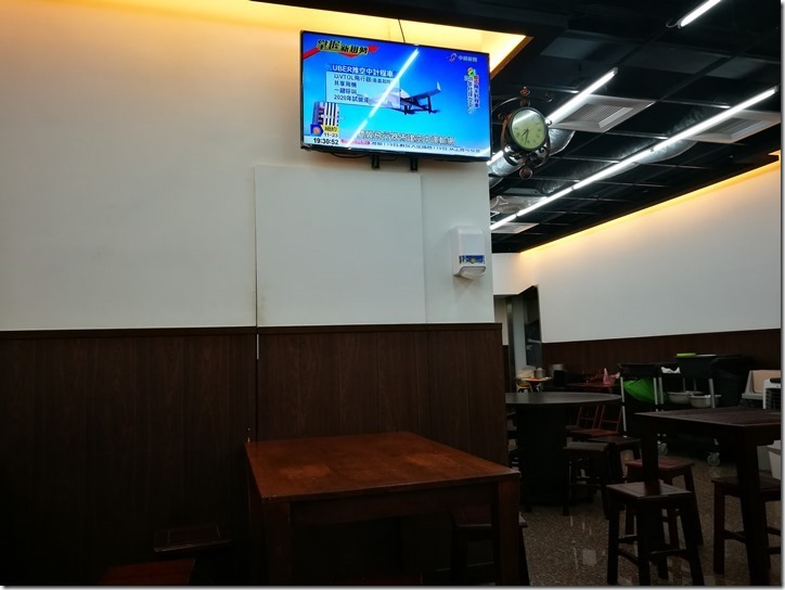 tomotonoodles3_thumb 新竹-東家麵食番茄牛腩麵 湯純肉嫩