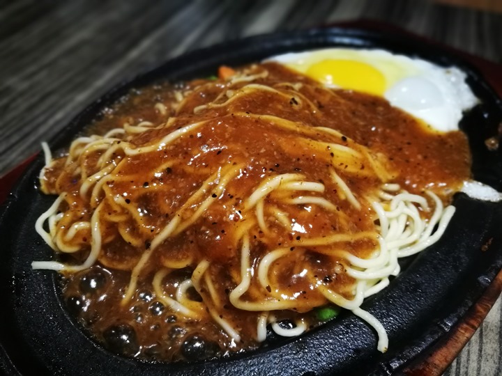 bearda6 中壢-此熊大非彼熊大 夜市旁的牛排店