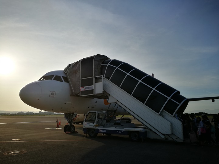 flyhokkaido03 201708搭廉航玩北海道虎航+酷航 函館進札幌出