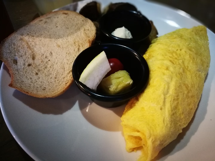 pluto08 中壢-Sogo旁名店布魯特The PLUTO名店...只是餐點有點普通