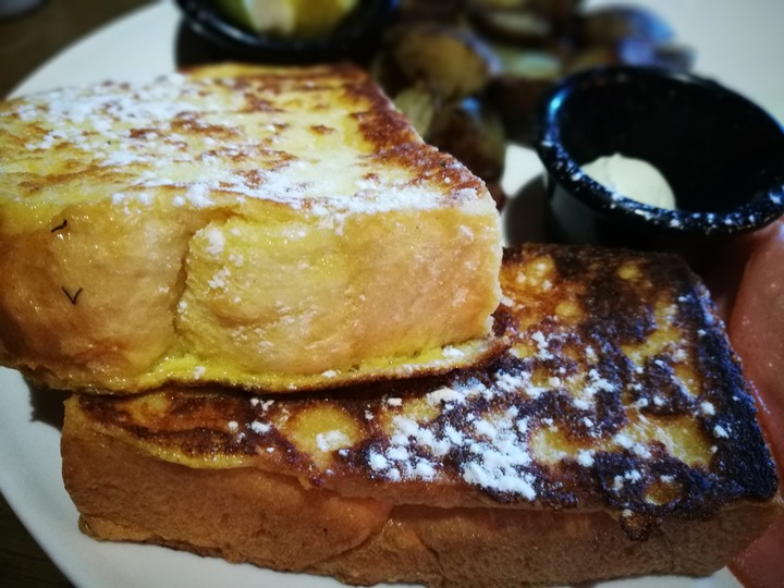 pluto10 中壢-Sogo旁名店布魯特The PLUTO名店...只是餐點有點普通