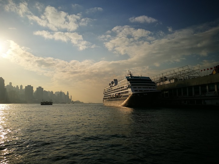 starferry03 HK-天星小輪 承載港人來往兩岸 欣賞維多利亞港美景