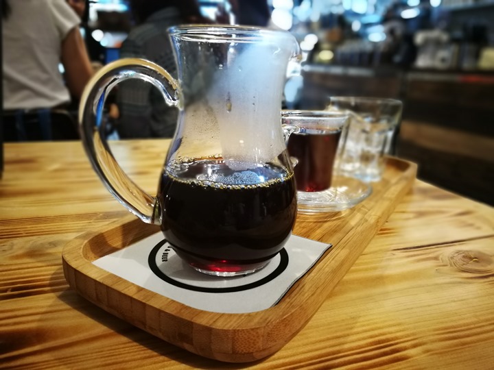 twoha21 桃園-二哈咖啡 小巷內超級英雄陪你一起喝咖啡