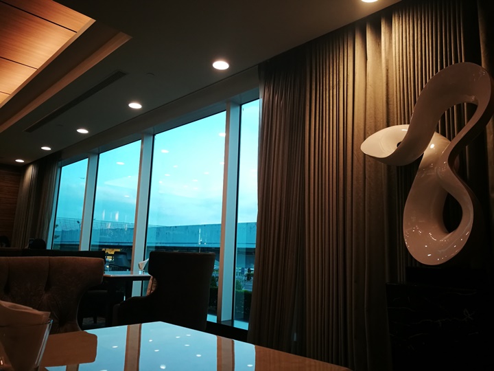 HYbizcenter120103 大園-環宇商務中心 享受尊榮級專屬貼心服務 掛行李過海關有吃有喝然後載你去登機