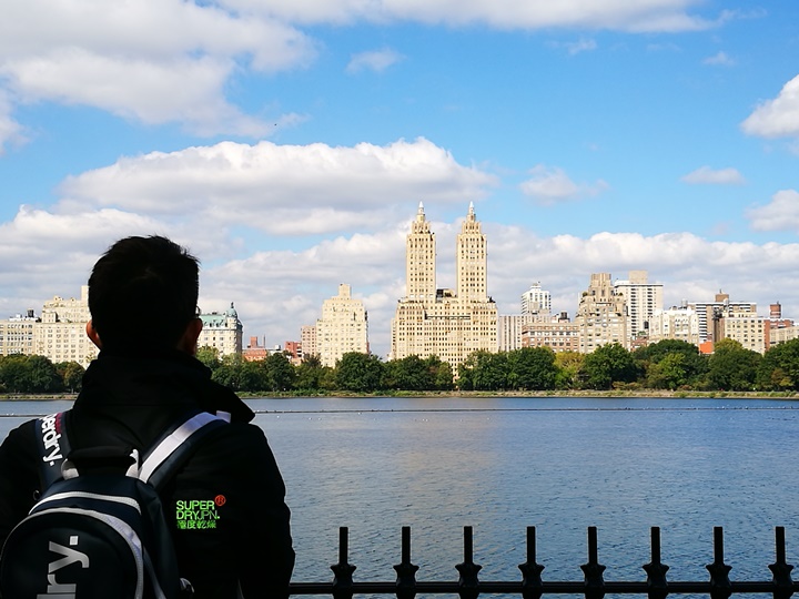 New York-果真大蘋果之紐約真好玩 中央公園 躺著曬太陽也愜意的好所在