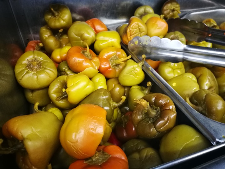 cheesestakes11 Philadelphia-費城特色小吃Cheesestake大比拚 Pat's King of Steaks VS. Geno's Stakes超飽足