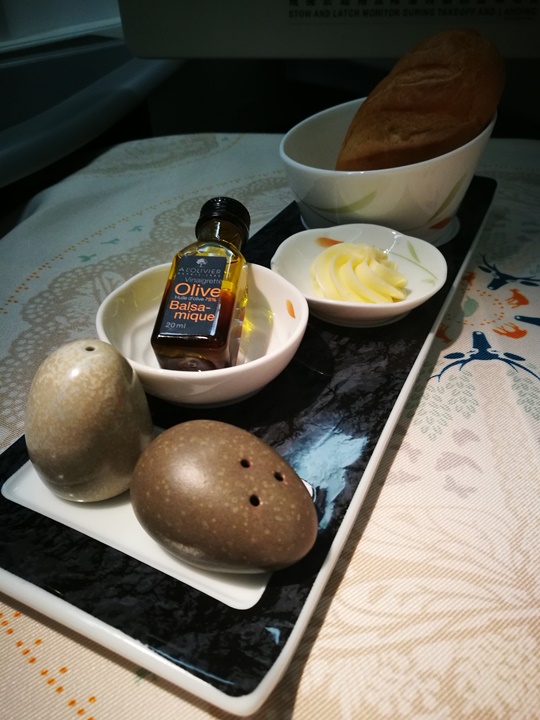 flyjfk22 201709台北紐約EVA皇璽桂冠艙初體驗 舒適溫馨有家的感覺...