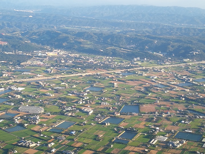 flyjfk75 201709台北紐約EVA皇璽桂冠艙初體驗 舒適溫馨有家的感覺...
