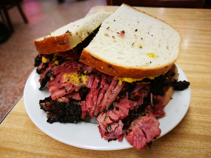 katzs13 New York-果真大蘋果之紐約真好玩 最好吃的燻牛肉三明治Katz's Delicatessen